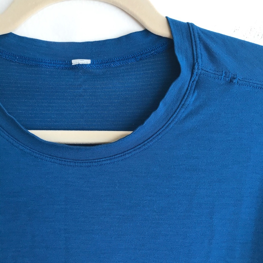 LULULEMON blue long sleeve shirt lightweight tee - Picture 3 of 5
